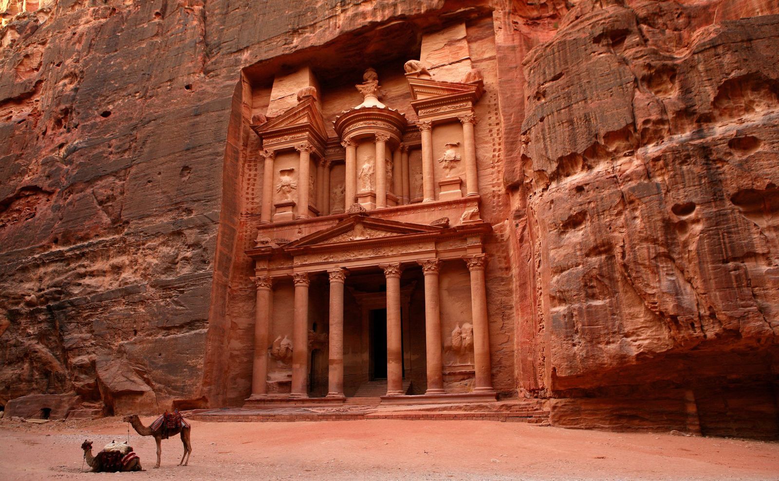 Petra is a treasure of the ancient world, hidden behind an impenetrable wall of almost rugged mountains,
                    boasting incomparable scenes that make the site more majestic, and the introduction of old still exist today ..
           ...